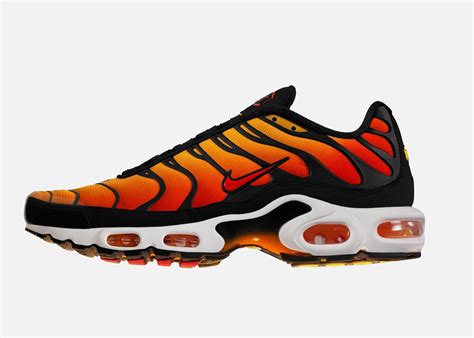 Nike TN Air Max Plus. Nike DE